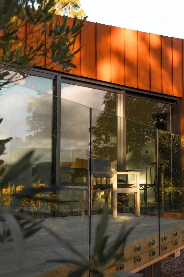 Tussock Hill Vineyard Retreats Hotell Christchurch Exteriör bild